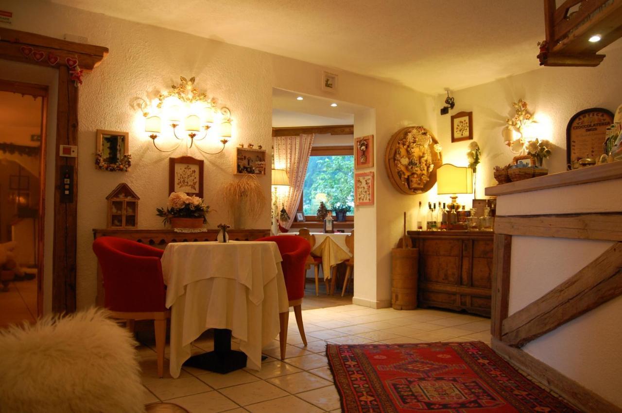 Chalet Fiocco Di Neve Pinzolo Esterno foto