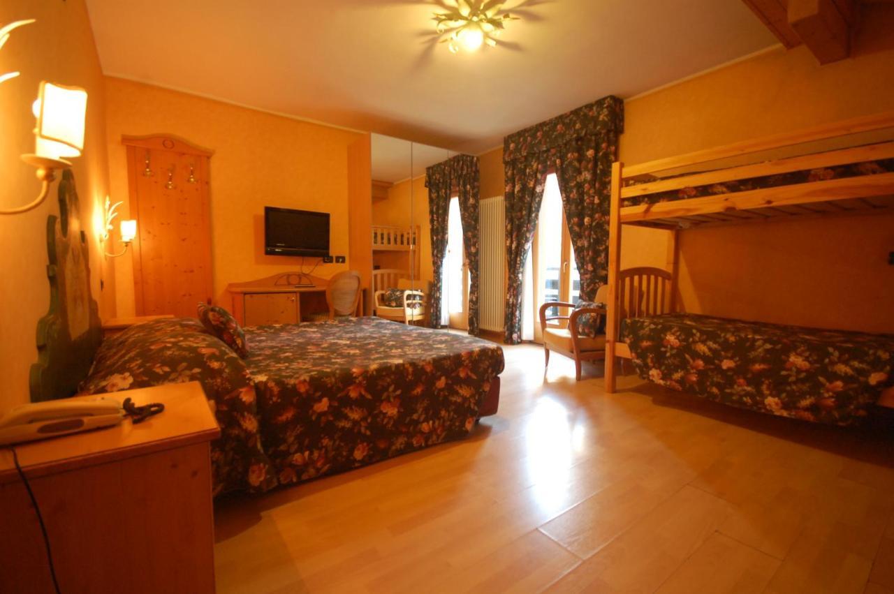 Chalet Fiocco Di Neve Pinzolo Esterno foto