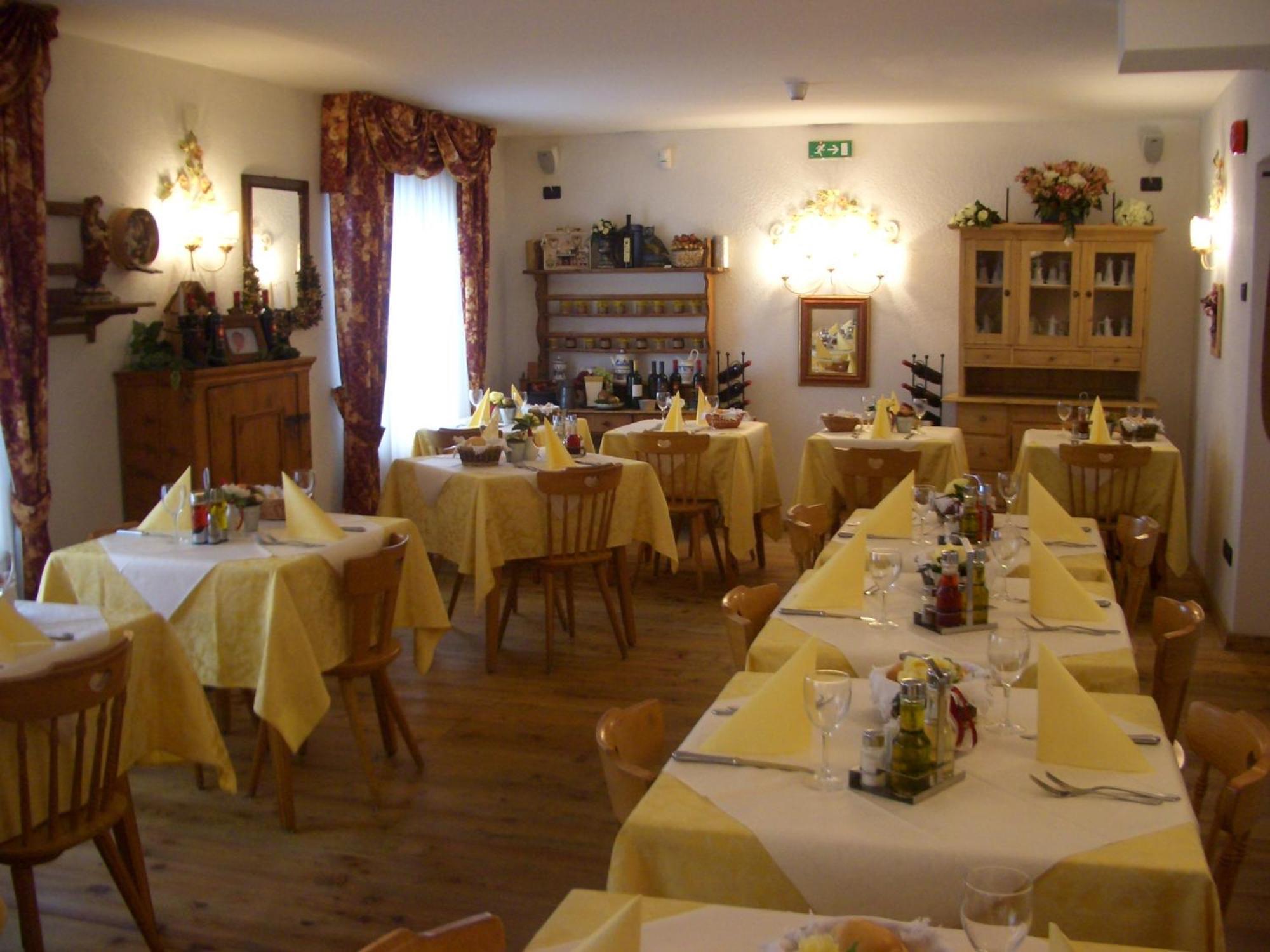 Chalet Fiocco Di Neve Pinzolo Esterno foto