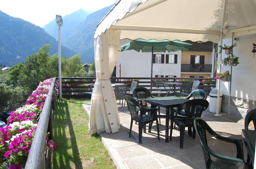 Chalet Fiocco Di Neve Pinzolo Esterno foto